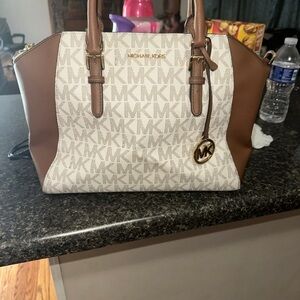 Michael kors purse authentic
